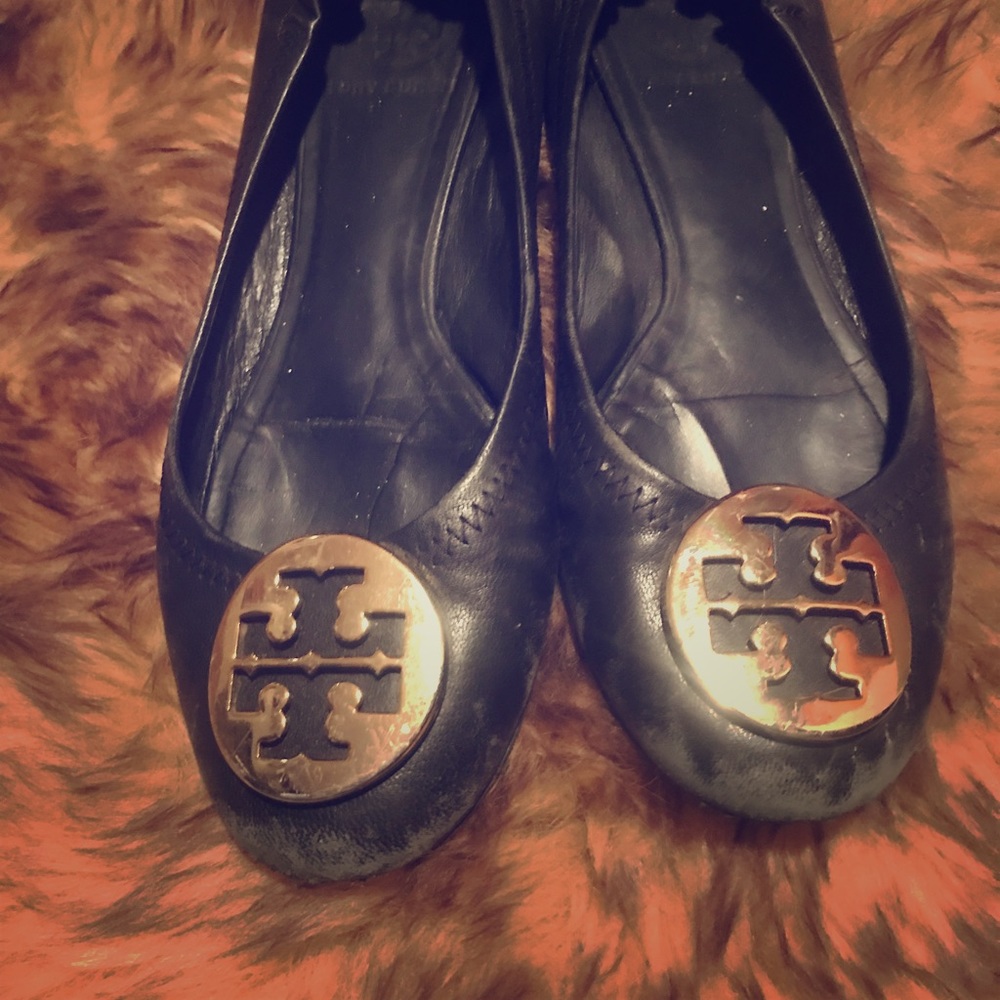 AUTHENTIC TORY BURCH FLATS